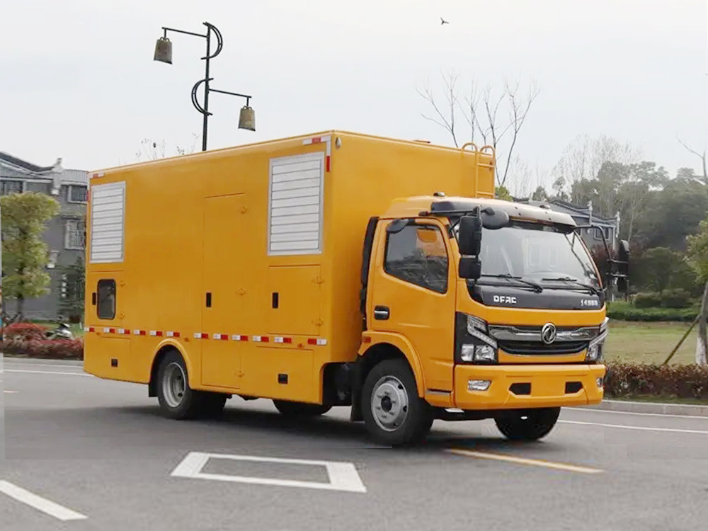 东风多利卡电源车200KW