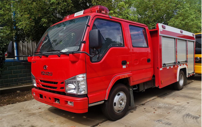 庆铃（国六）2吨水罐消防车